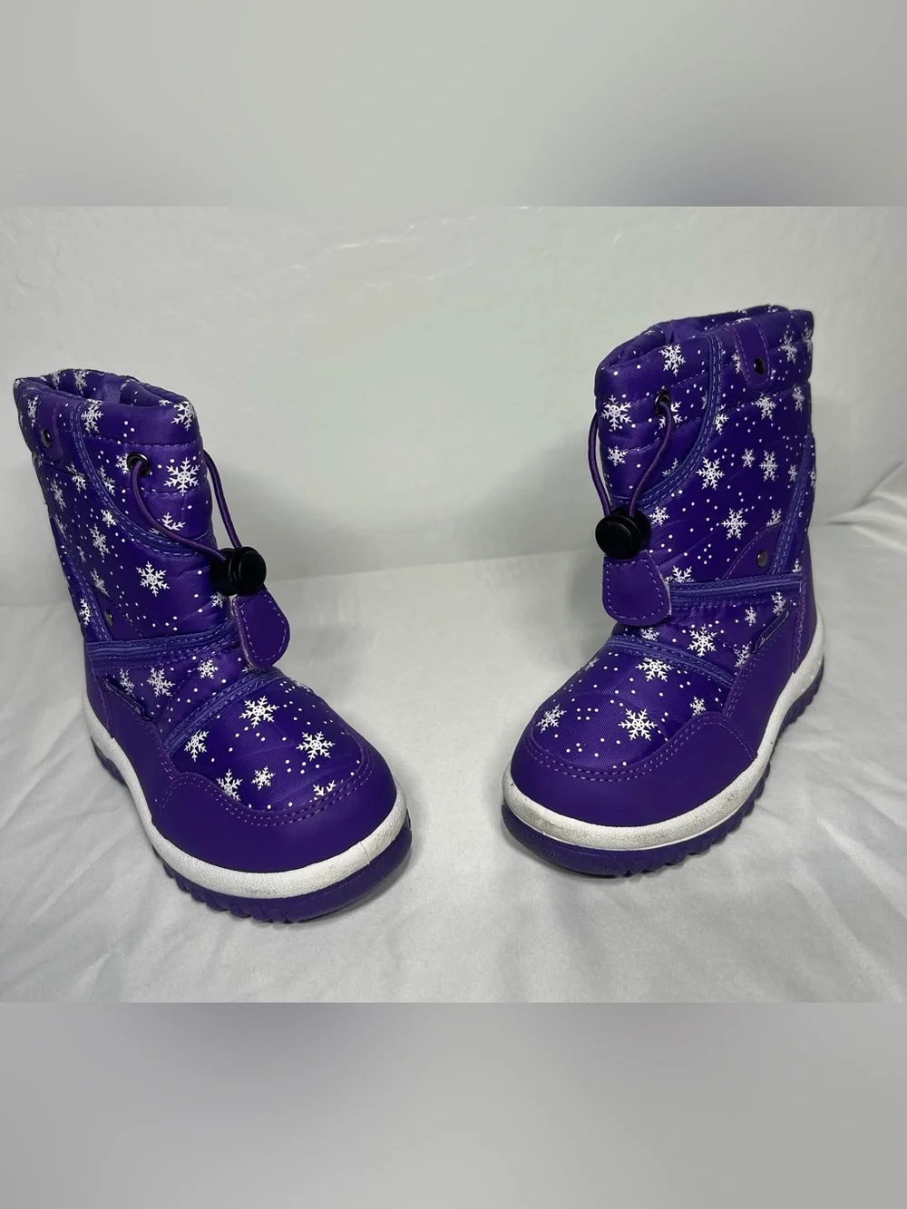 Kids Purple Snowflake Boots Insulated Waterproof Style Zip Up Toddler Size 27